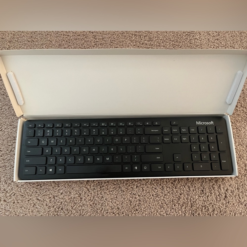 Microsoft Bluetooth Keyboard